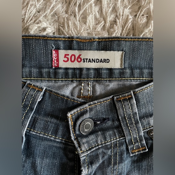 Denim shorts - Picture 2 of 4